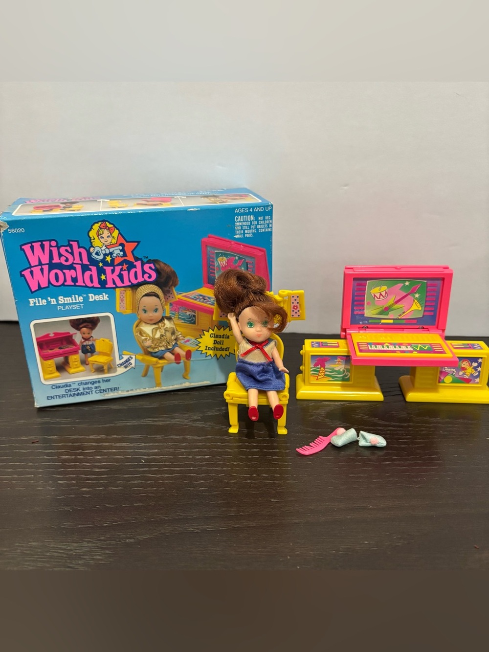 Kenner 1987 Vintage Wish World Kids File N Smile Desk Playset with Claudia